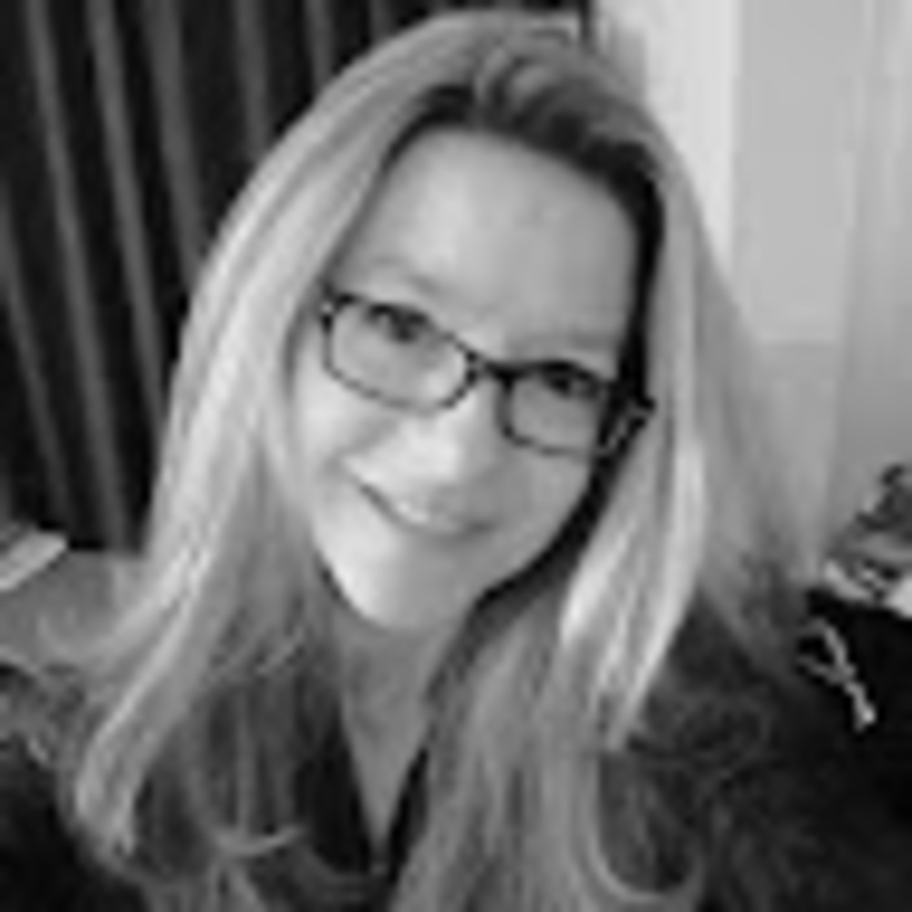 Meet your Posher, Desiree